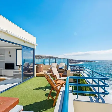Luxury Seafront Penthouse With Hottub & Greatviews Puertito de Guimar